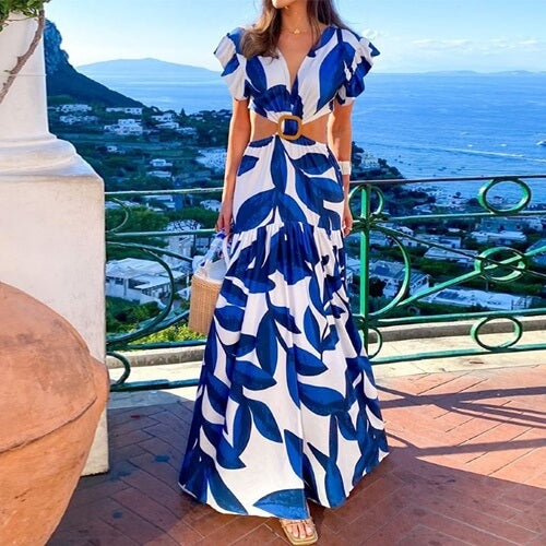 aEste vestido é uma expressão de estilo que destaca a elegância do azul sereno, perfeito para mulheres que buscam um visual sofisticado e distinto. Vista-se com distinção e elegância.