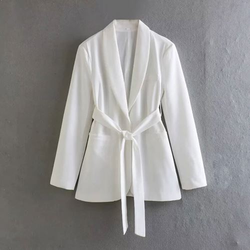 Blazer Femenino Branco Nobrelo alto padrão