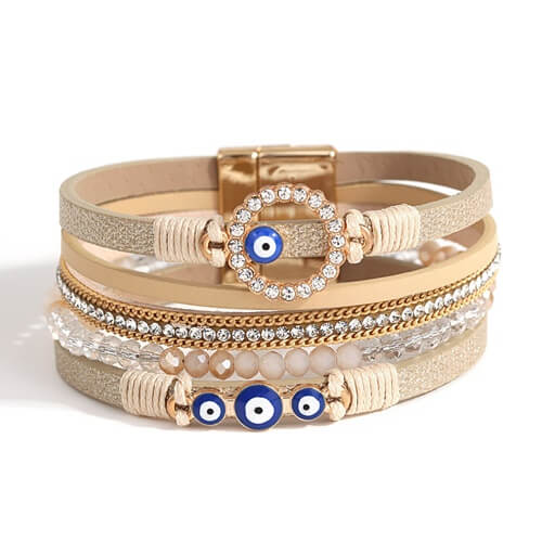 Joias de olho grego não podem faltar. Se você curte uma joia com estilo e para usar em qualquer ocasião, essa pulseira é perfeita. 
