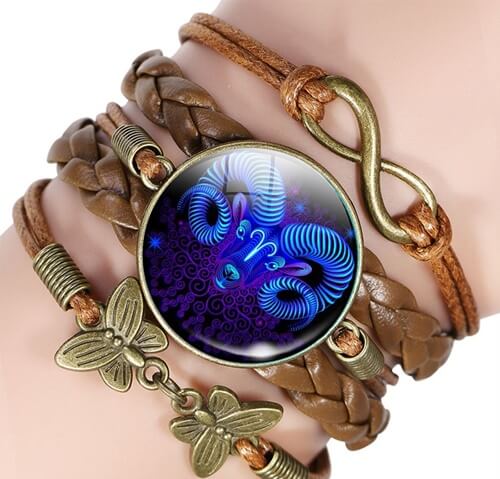 Pulseira dos Signos feitas especialmente para você.